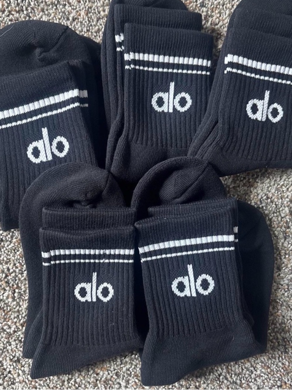 5 pack black ALO Yoga throwback Black half Crew Socks
